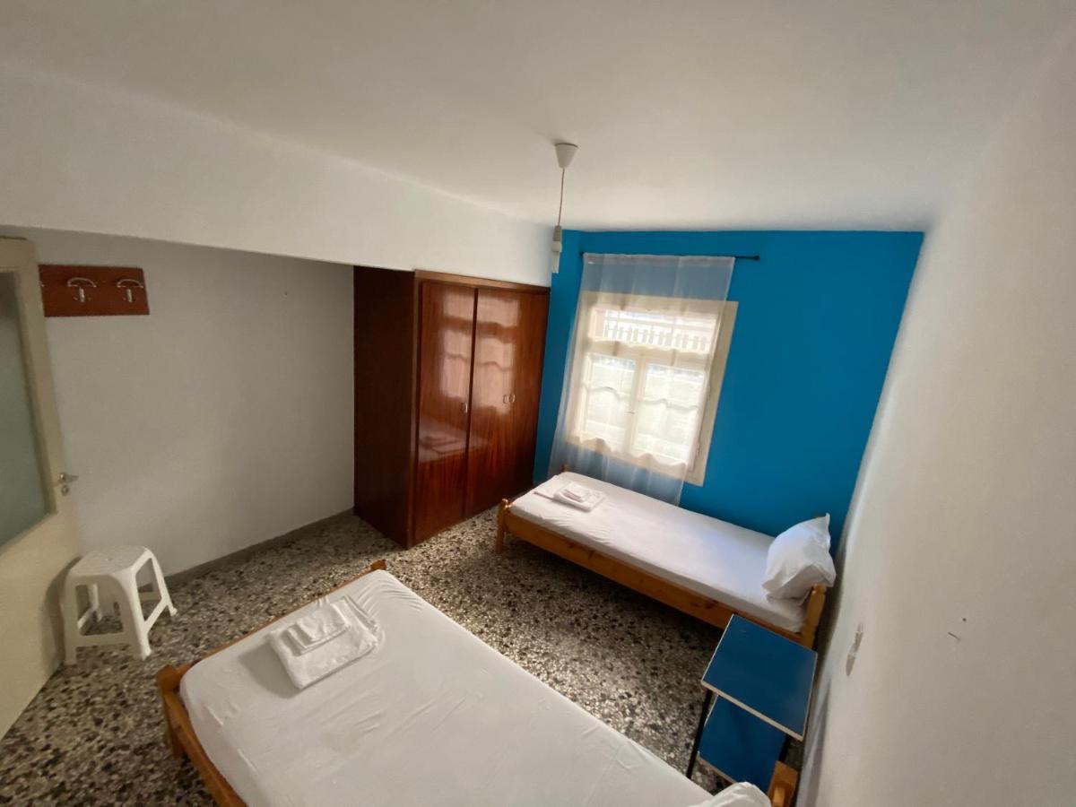 Family With 2 Bedrooms To The Center *